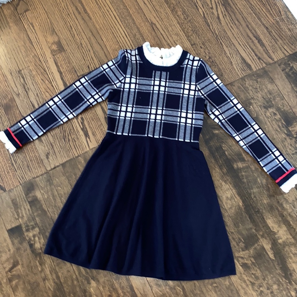 NOWT 1901 Long Sleeve Plaid Sweater Dress with removable Collar.